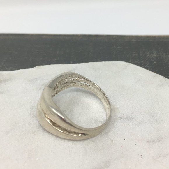 Sterling Silver Two Band Wave Ring - Picture 3 of 12